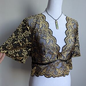 Unbranded Golden Lace V-Neck Bolero Crop Top With Scallop Edge 2X